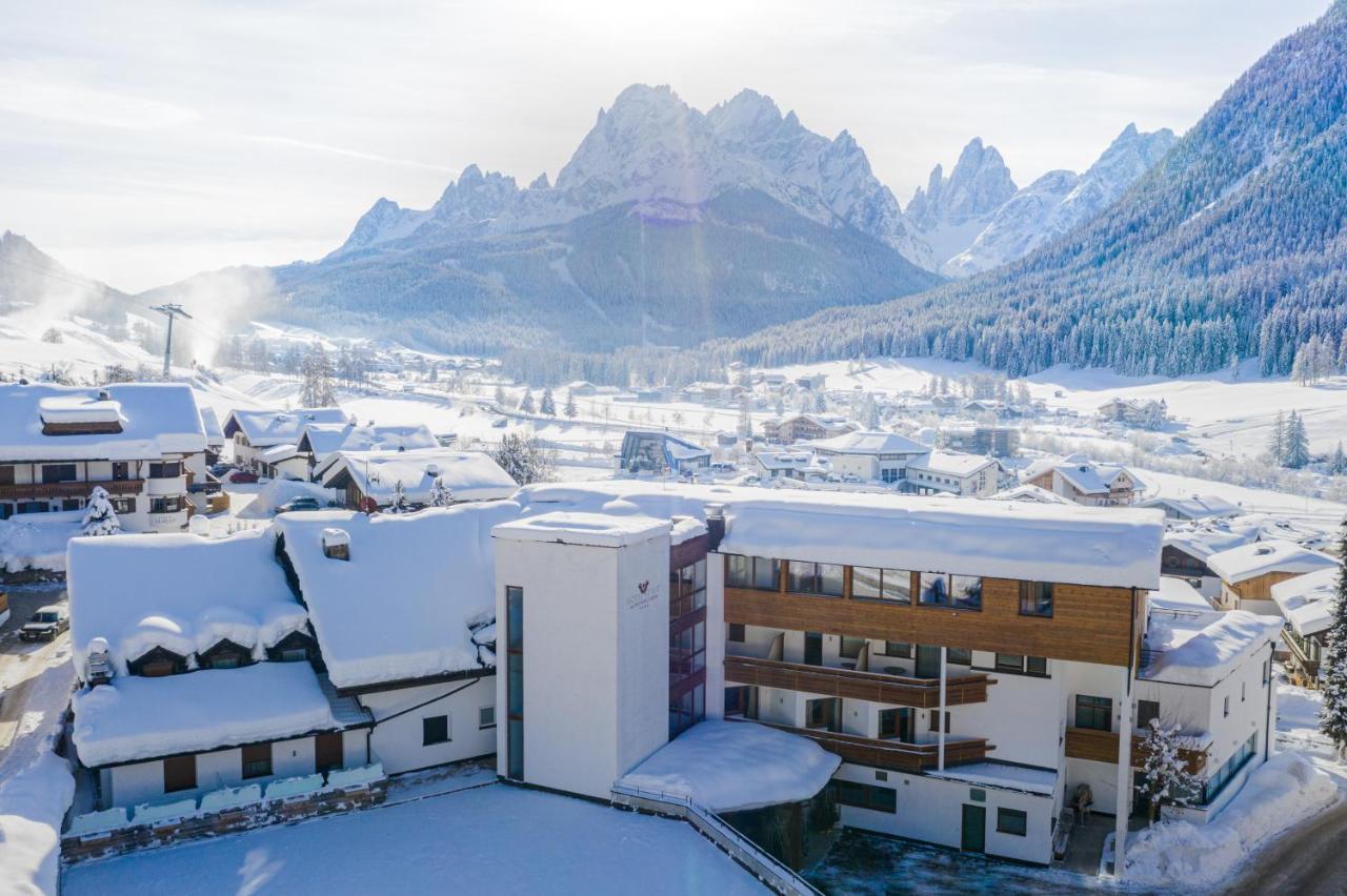 Alpenwellnesshotel St. Veit Sexten Bagian luar foto